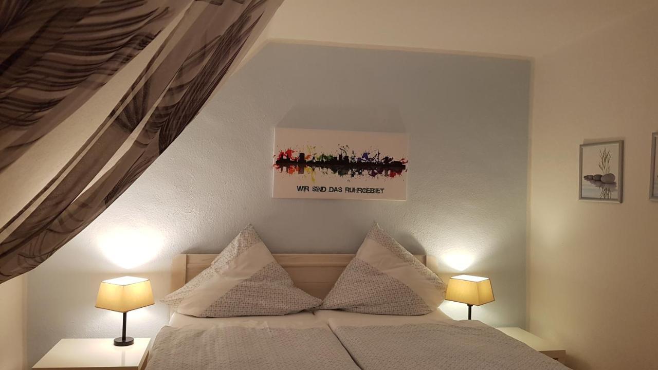 Ferien-& Monteurwohnung Koenen2 Nah Am Westfield Centro Oberhausen  Esterno foto